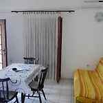 By The Sea Pag - 6272 Апартаменты Паг