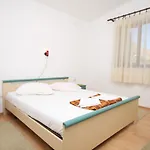 By The Sea Pag - 6272 Апартаменты *